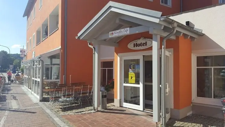 Hotel Cafe Rathaus - Dış Mekan