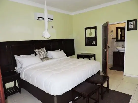 Café Zambezi House of Africa - Hostel - Öne Çıkan Resim