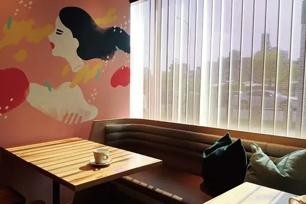 CAFETEL KYOTO SANJO for Ladies - Hostel, Caters to Women - Yerinde Yemek