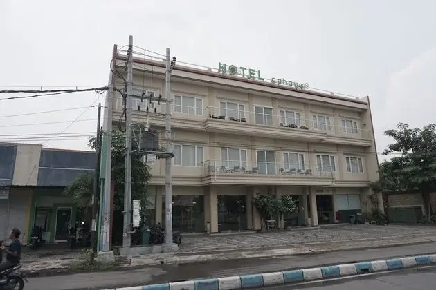 Cahaya 3 Hotel Near Juanda Airport