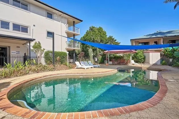 Cairns Reef Apartments & Motel - Havuz