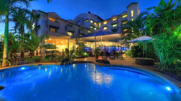 Cairns Sheridan Hotel - Havuz