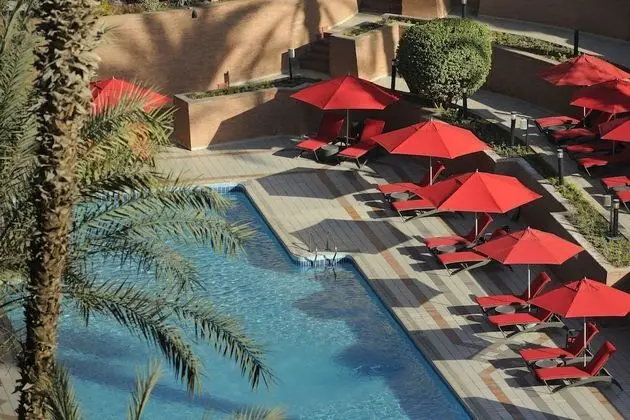 Cairo Marriott Hotel & Omar Khayyam Casino - Havuz