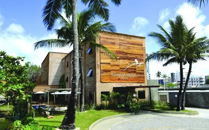 Cais da Praia Hotel