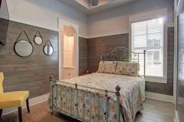 Cajun Cottage 108 BE