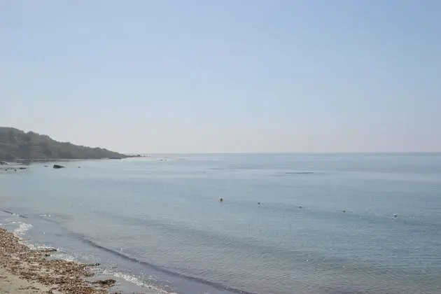 Cala Arenella near Spiaggia Foggia - Plaj