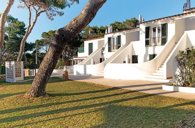 Cala Blanca Apartamentos