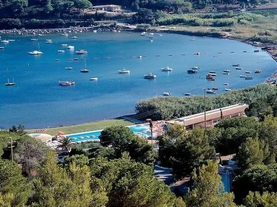 Hotel Cala di Mola