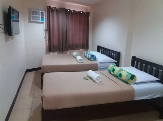 Calamba Pension Plaza - Oda