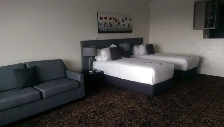 Calamvale Hotel Suites and Conference Centre - Genel