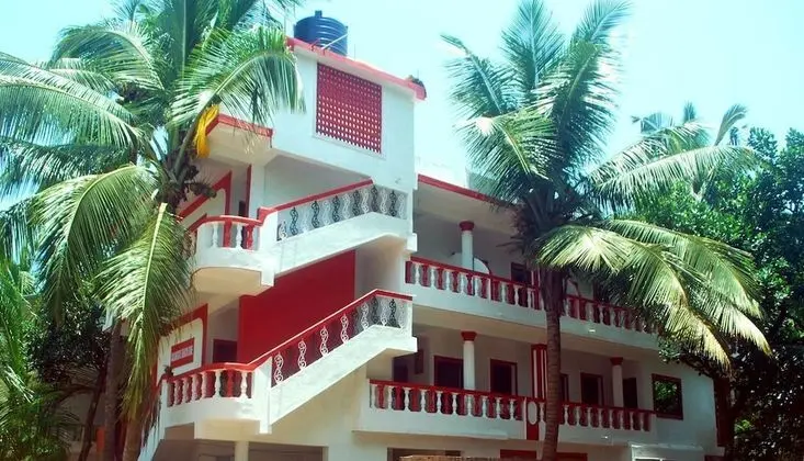 Calangute beach side hotel