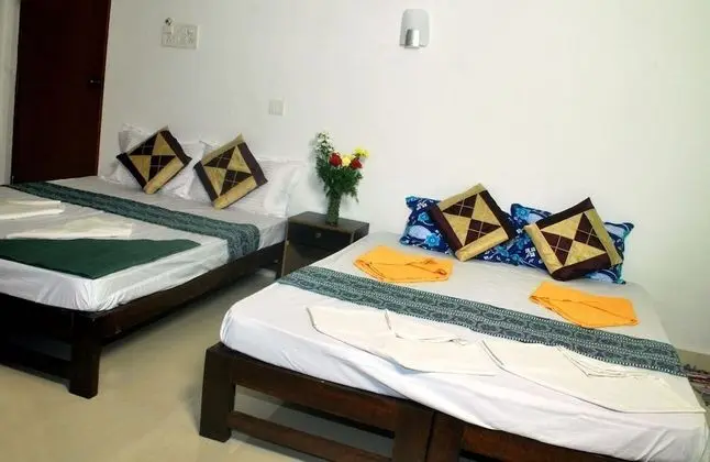 Calangute beach side hotel - Oda