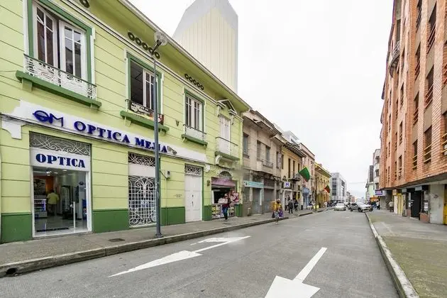 Hotel Caldas Plaza - Dış Mekan