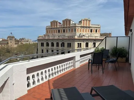 Hotel Caledonian - Genel