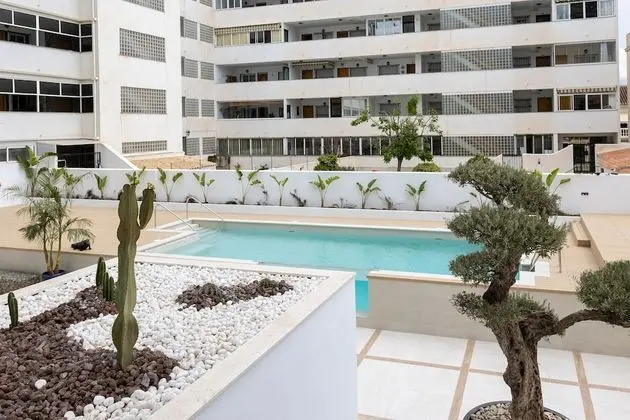 Caleyro Boutique Apartments - Parking incluido - Havuz