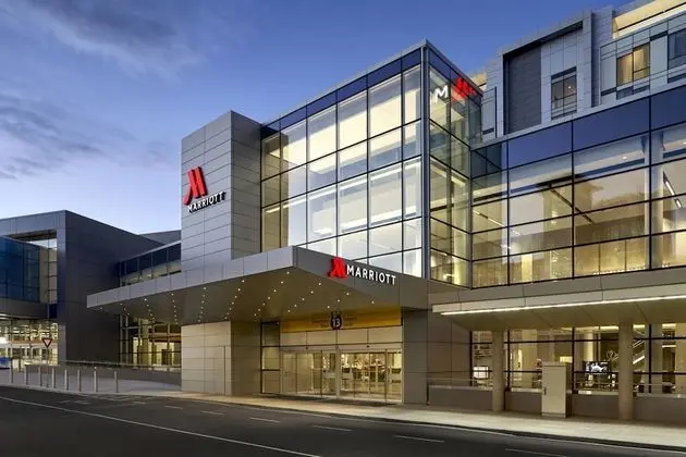 Calgary Airport Marriott In-Terminal Hotel - Dış Mekan