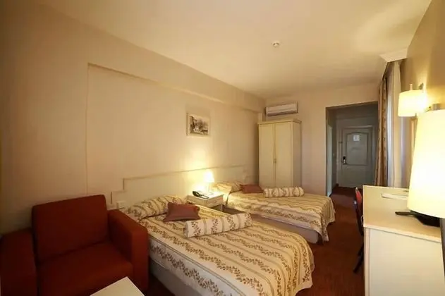Cali Hotel - Oda