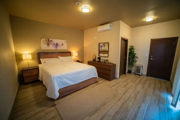 California Comfort and Suites - Öne Çıkan Resim
