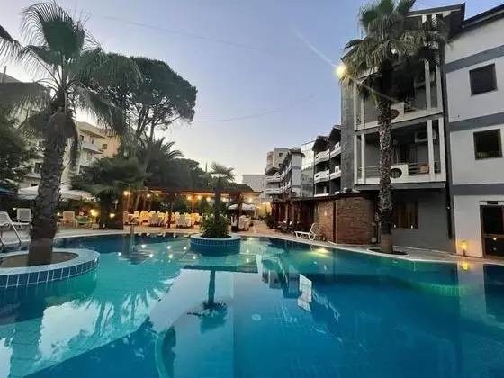 Hotel California Resort