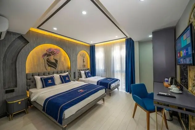 California Hotel - Genel