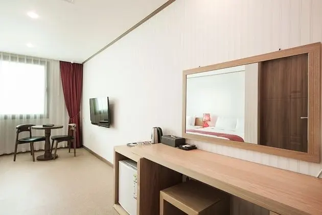 Hotel California Jeju - Oda