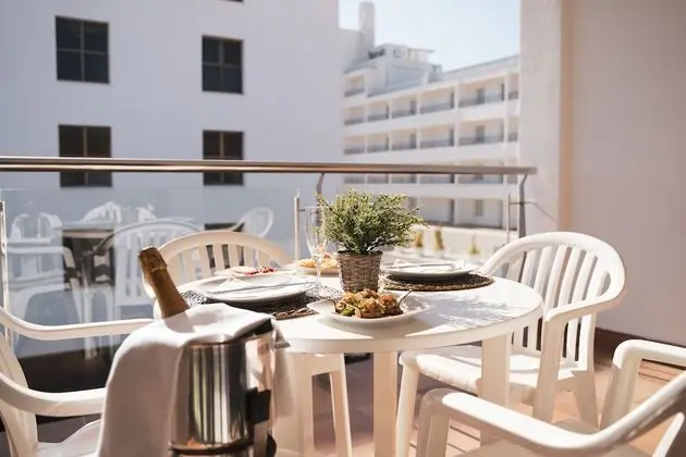 Caliu Apartamentos Beatrix - Öne Çıkan Resim