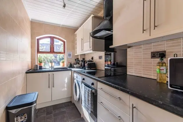 Call Lane, Central Leeds - Wonderful 2-bedroom, Pet friendly, in the City Centre - Mutfak