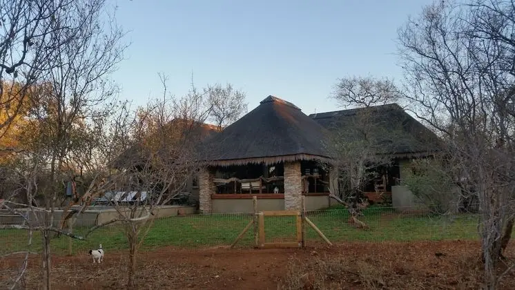 Call of the Wild Lodge - Dış Mekan