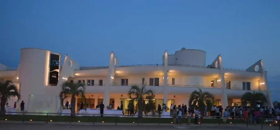 Callistos Hotel