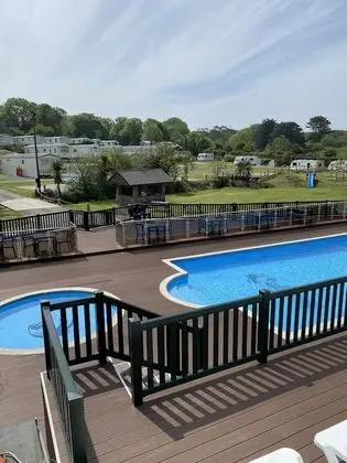 Calloose Holiday Park - Havuz