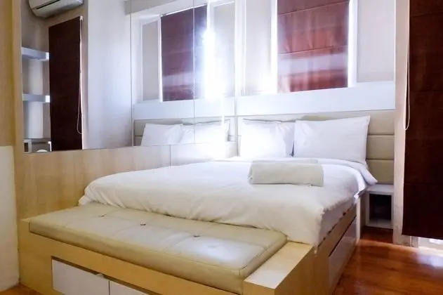 Calm And Relaxing Studio At Puri Mas Apartment