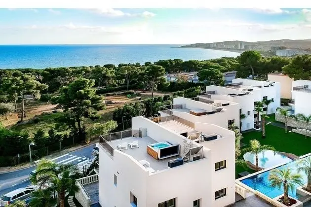 Calma Holiday Villas - Plaj