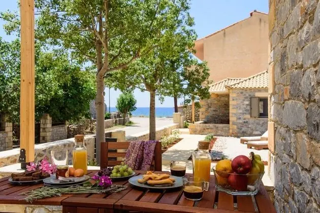 Calme Suites Mani - Yerinde Yemek
