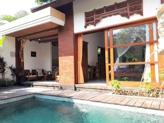 The Calmtree Bungalows - Havuz