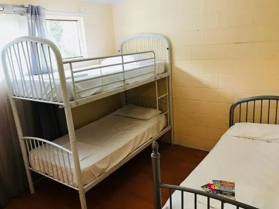Caloundra Backpackers - Hostel - Oda