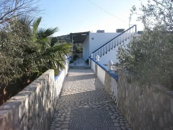 Calypso Apartments - Dış Mekan