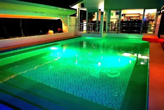 Calypso Beach & Dive Resort - Havuz