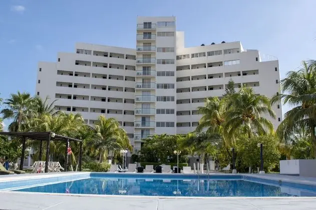 Calypso Hotel Cancun
