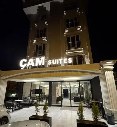 Çam Suit