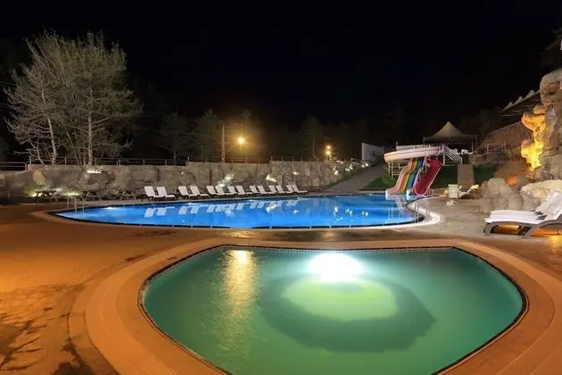 Cam Thermal Resort Spa Convention Center - Havuz