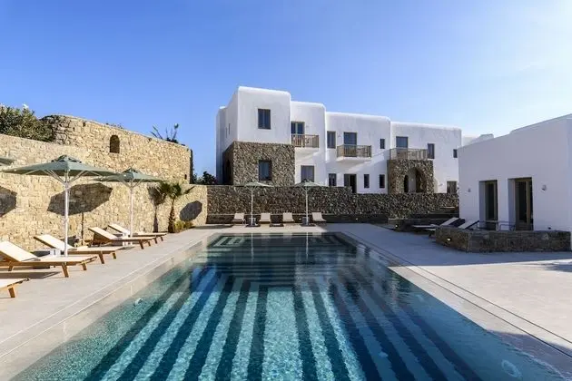 Camarades Mykonos