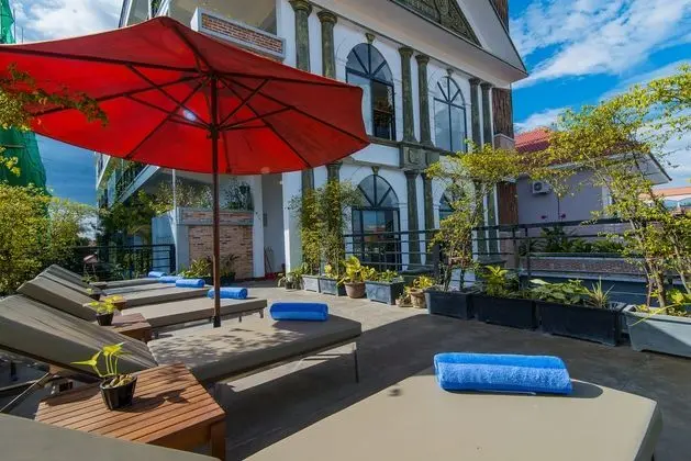 Cambana Residence
