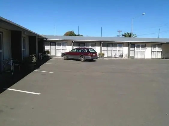 Camberley Court Motel - Dış Mekan