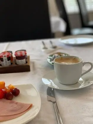 Cambeth Lodge Bed and Breakfast - Yerinde Yemek