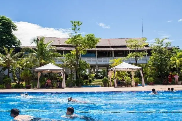 Cambodian Country Club - Havuz