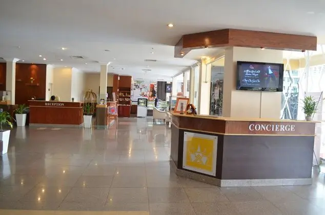 Hotel Cambodiana