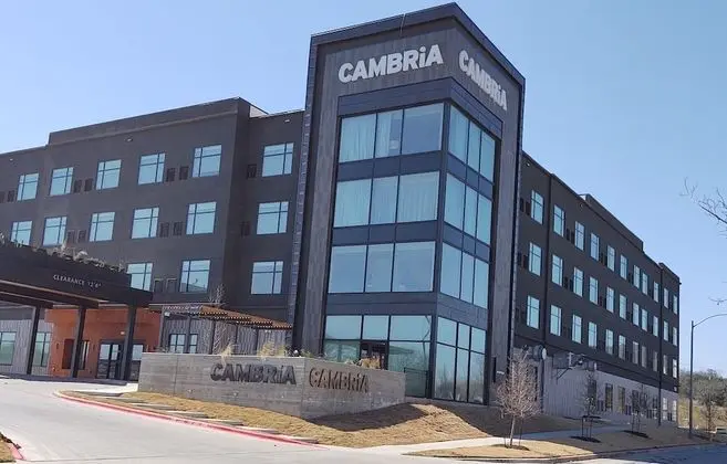 Cambria Hotel Austin Airport - Dış Mekan