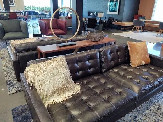 Cambria Hotel Austin Airport - Lobi