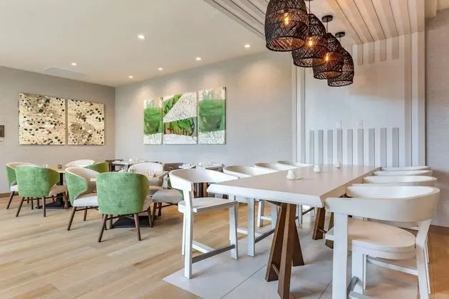 Cambria Hotel Napa Valley - Yerinde Yemek