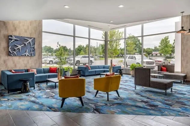 Cambria Hotel Nashville Airport - Lobi